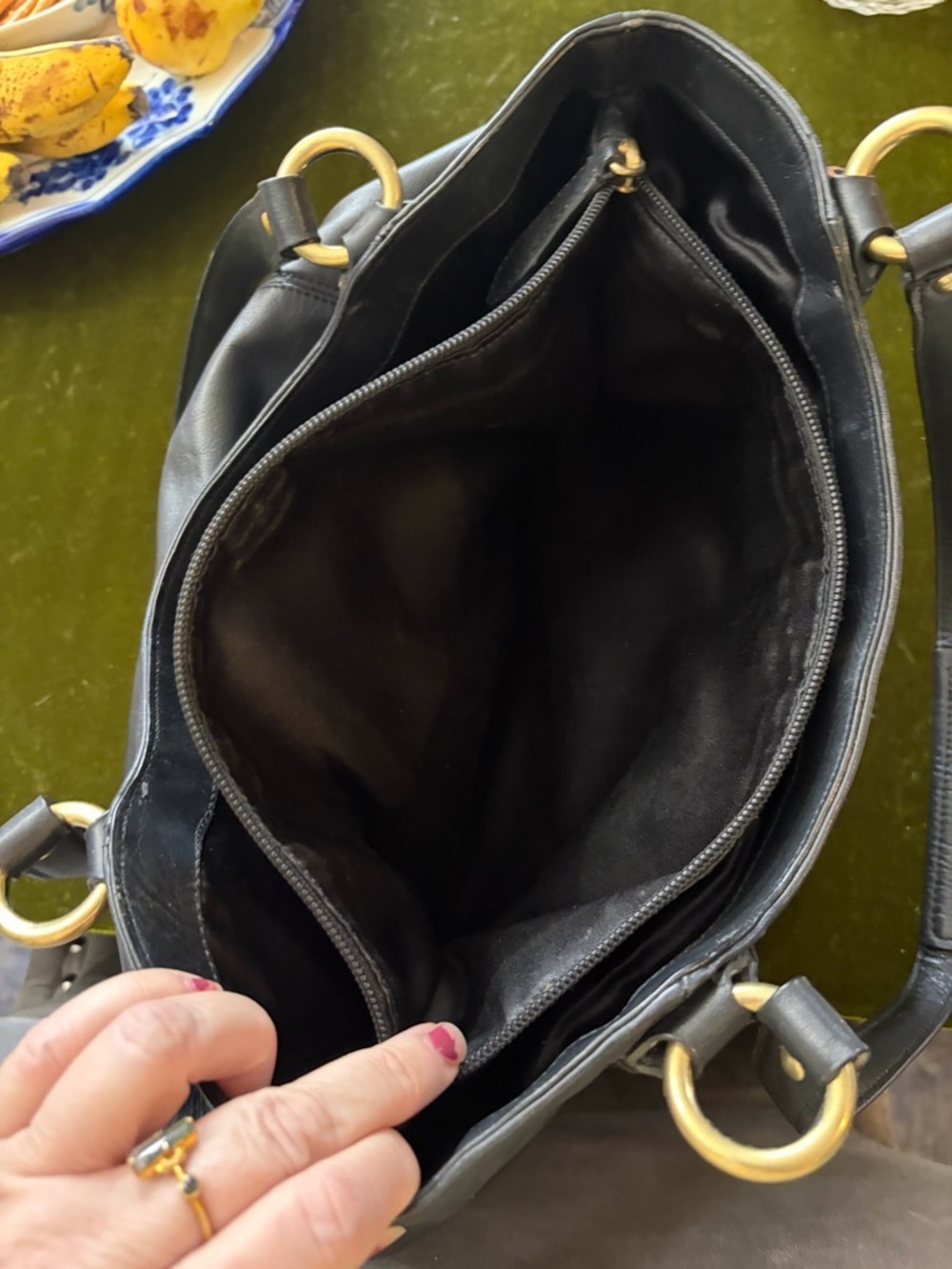 Coach Black Shoulder Bag Buckle Accent Gold Hardware Inner Pockets - Picture 10 of 16